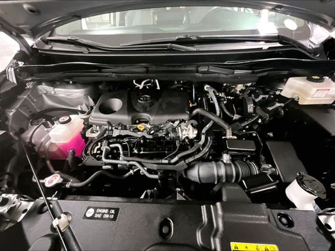 Certified 2024 Toyota Sienna XLE image 31