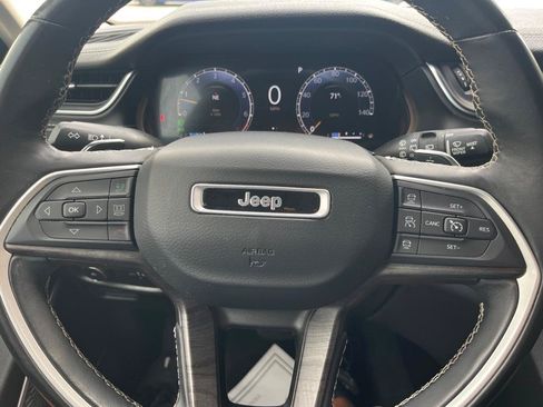 Used 2021 Jeep Grand Cherokee L Limited AWD/4WD image 22