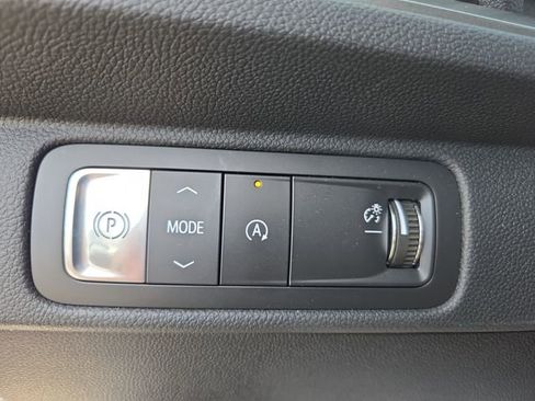 Used 2026 Chevrolet Traverse LT w/ Driver Confidence Package FWD image 20