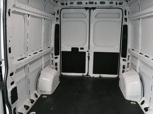 Used 2025 RAM ProMaster 2500 w/ Convenience Group FWD image 20