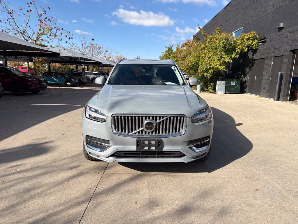 Used 2024 Volvo XC90 B6 Plus w/ Protection Package Premier AWD/4WD image 8