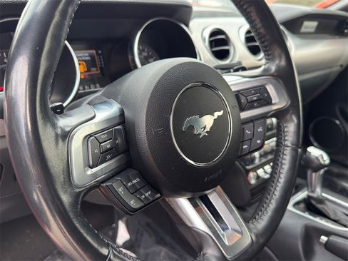 Used 2022 Ford Mustang GT Premium image 14