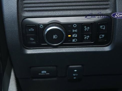 Certified 2025 Ford F250 Platinum w/ Tremor Off-Road Package image 21