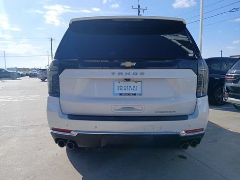 Used 2025 Chevrolet Tahoe Premier RWD image 8