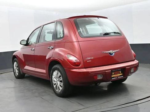 Used 2009 Chrysler PT Cruiser FWD image 9