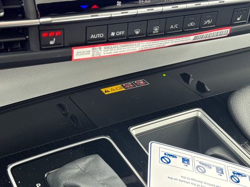 New 2026 Toyota Sienna XSE image 24