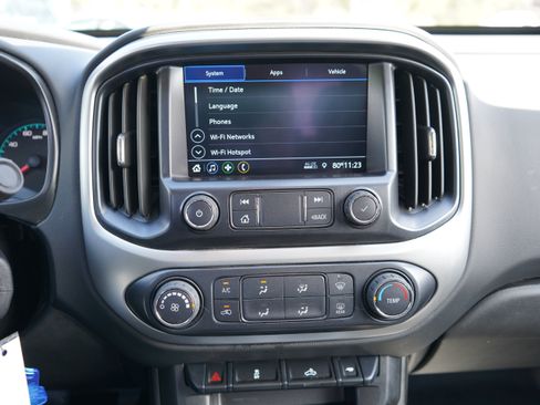 Used 2022 Chevrolet Colorado LT w/ LT Convenience Package AWD/4WD image 23
