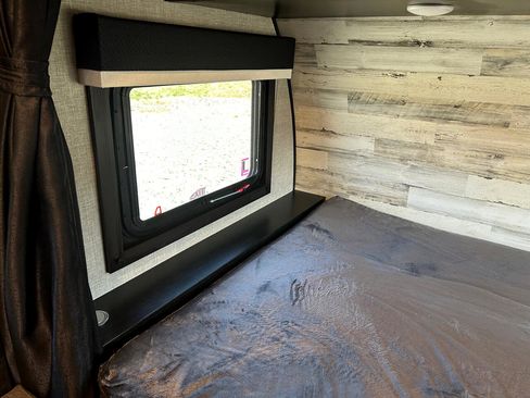 Used 2022 Ford F150 image 24