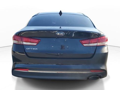 Used 2017 Kia Optima LX image 6