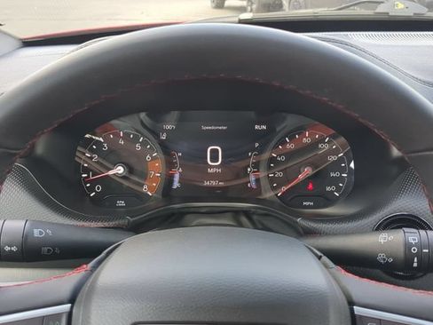 Used 2025 Jeep Compass Trailhawk AWD/4WD image 29