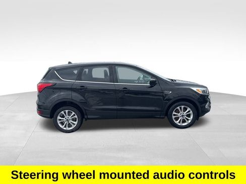 Used 2019 Ford Escape SE image 7