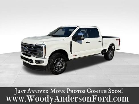 Used 2024 Ford F250 Platinum AWD/4WD image 1