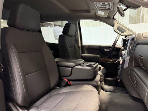 Used 2019 GMC Sierra 1500 SLE w/ SLE Convenience Package AWD/4WD image 17