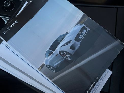 Used 2019 Jaguar F-TYPE Convertible image 51