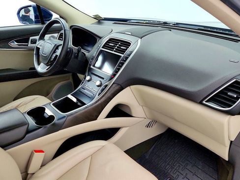 Used 2019 Lincoln Nautilus Reserve w/ Ultimate Package image 24