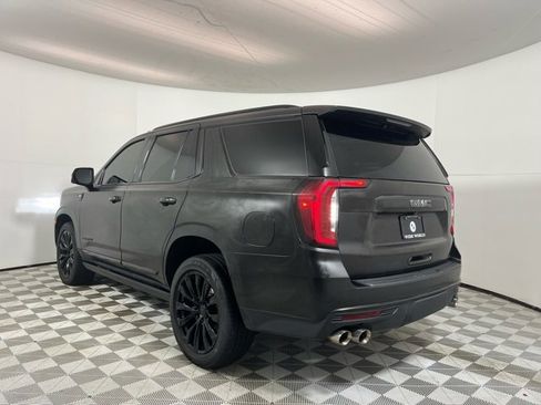 Used 2021 GMC Yukon Denali w/ Denali Premium Package image 6