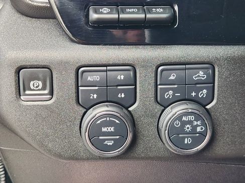 Used 2024 Chevrolet Silverado 2500 LTZ w/ LTZ Plus Package AWD/4WD image 21