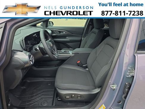 New 2026 Chevrolet Equinox EV LT image 15