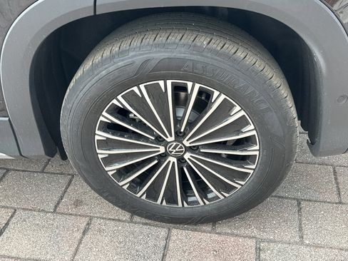 New 2026 Volkswagen Tiguan S image 10