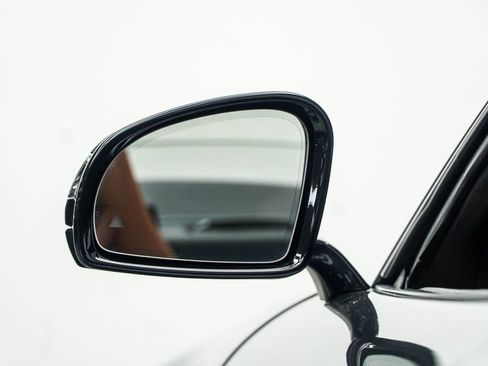 Used 2018 Mercedes-Benz AMG GT Roadster image 24