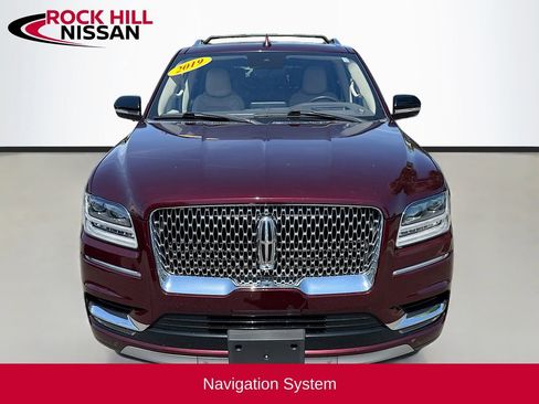 Used 2019 Lincoln Navigator Reserve AWD/4WD image 2