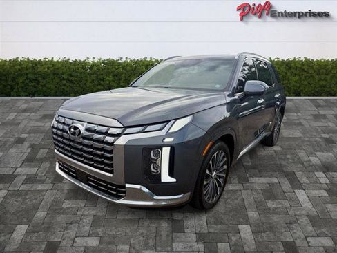 Used 2024 Hyundai Palisade Calligraphy FWD image 5