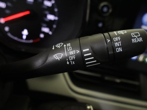 New 2026 Chevrolet Trax LS FWD image 32