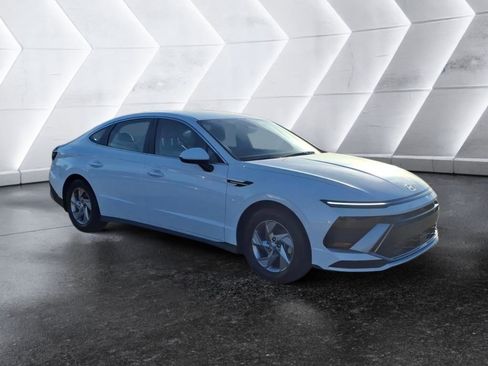 New 2025 Hyundai Sonata SE image 7