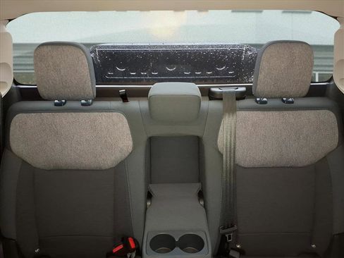 New 2025 Ford Maverick XLT image 14