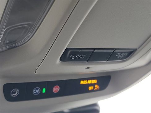 Certified 2023 Buick Envision Essence image 31