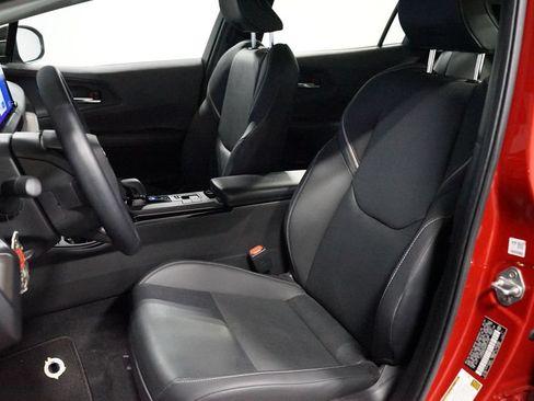 Used 2024 Toyota Prius Limited w/ Limited Premium Package AWD/4WD image 6