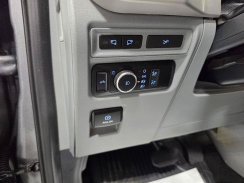 Used 2022 Ford F150 XLT w/ Equipment Group 302A High AWD/4WD image 14
