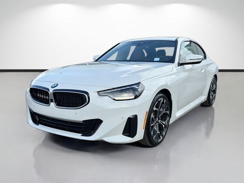 New 2026 BMW 230i Coupe w/ Convenience Package RWD image 7