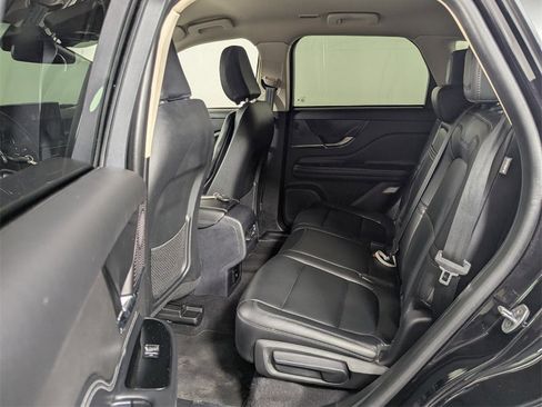 Used 2023 Lincoln Corsair Standard image 23