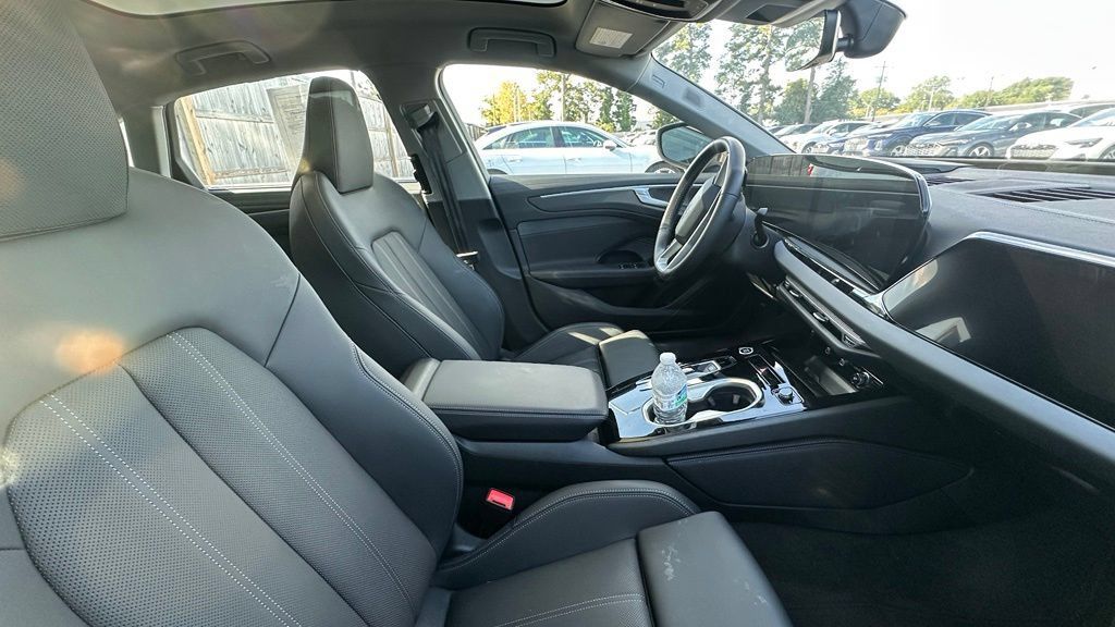Used 2026 Audi A6 Prestige w/ Prestige Package AWD/4WD image 5