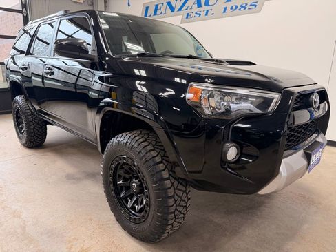 Used 2015 Toyota 4Runner Trail image 2