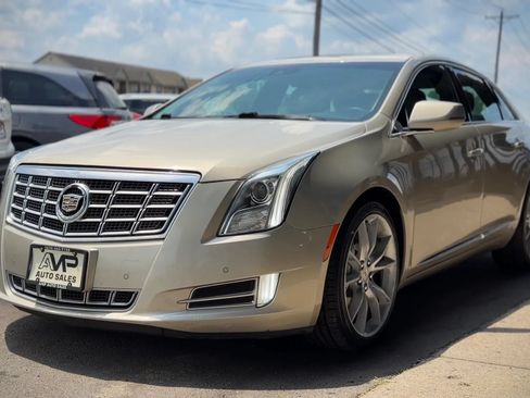 Used 2013 Cadillac XTS Premium AWD/4WD image 5