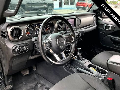 Used 2020 Jeep Gladiator Sport w/ Quick Order Package 24S AWD/4WD image 6