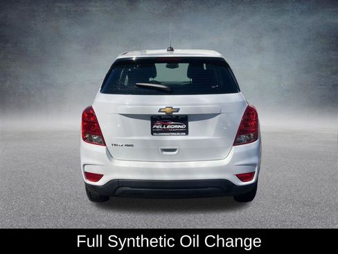 Used 2018 Chevrolet Trax LS AWD/4WD image 5