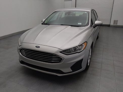 Used 2019 Ford Fusion SE image 15