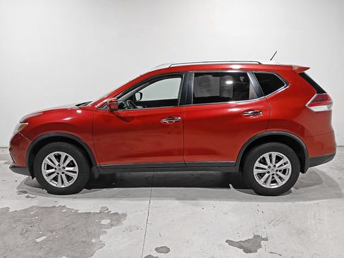 Used 2016 Nissan Rogue SV AWD/4WD image 4