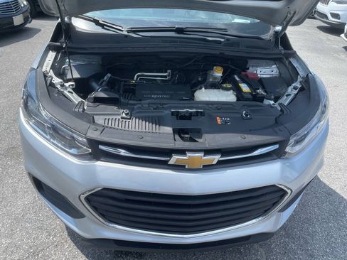 Used 2020 Chevrolet Trax LS w/ Tint and Cruise Package FWD image 30
