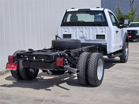 New 2026 Ford F550 4x4 Regular Cab Super Duty image 7