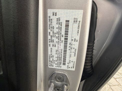 Used 2020 Ford Escape S image 23