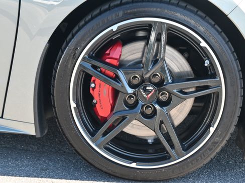 Used 2024 Chevrolet Corvette Stingray Preferred Conv w/ Z51 Performance Package image 17