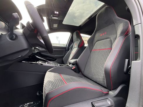 New 2025 Volkswagen GTI SE image 12