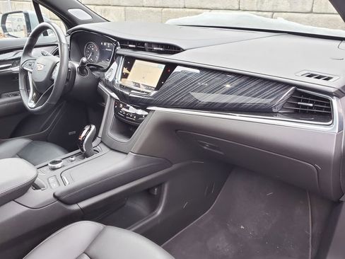 Certified 2024 Cadillac XT6 Premium Luxury w/ Technology Package image 34