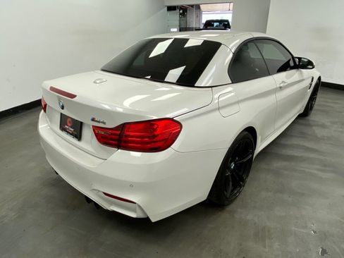 Used 2016 BMW M4 Convertible RWD image 15