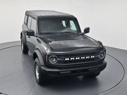 Used 2025 Ford Bronco 4-Door AWD/4WD image 40
