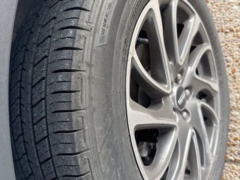 Used 2020 Lincoln Corsair FWD w/ Convenience Package image 2